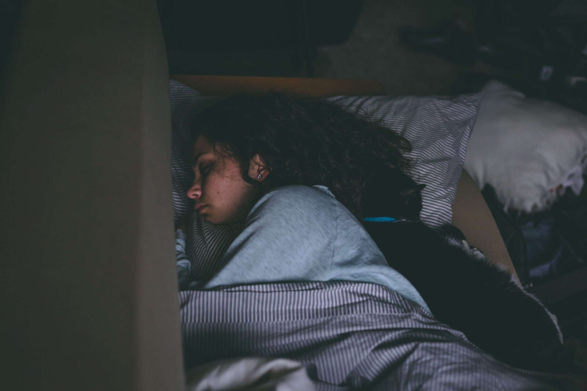 A Rutgers expert discusses how to maintain healthy sleep habits during the public health crisis